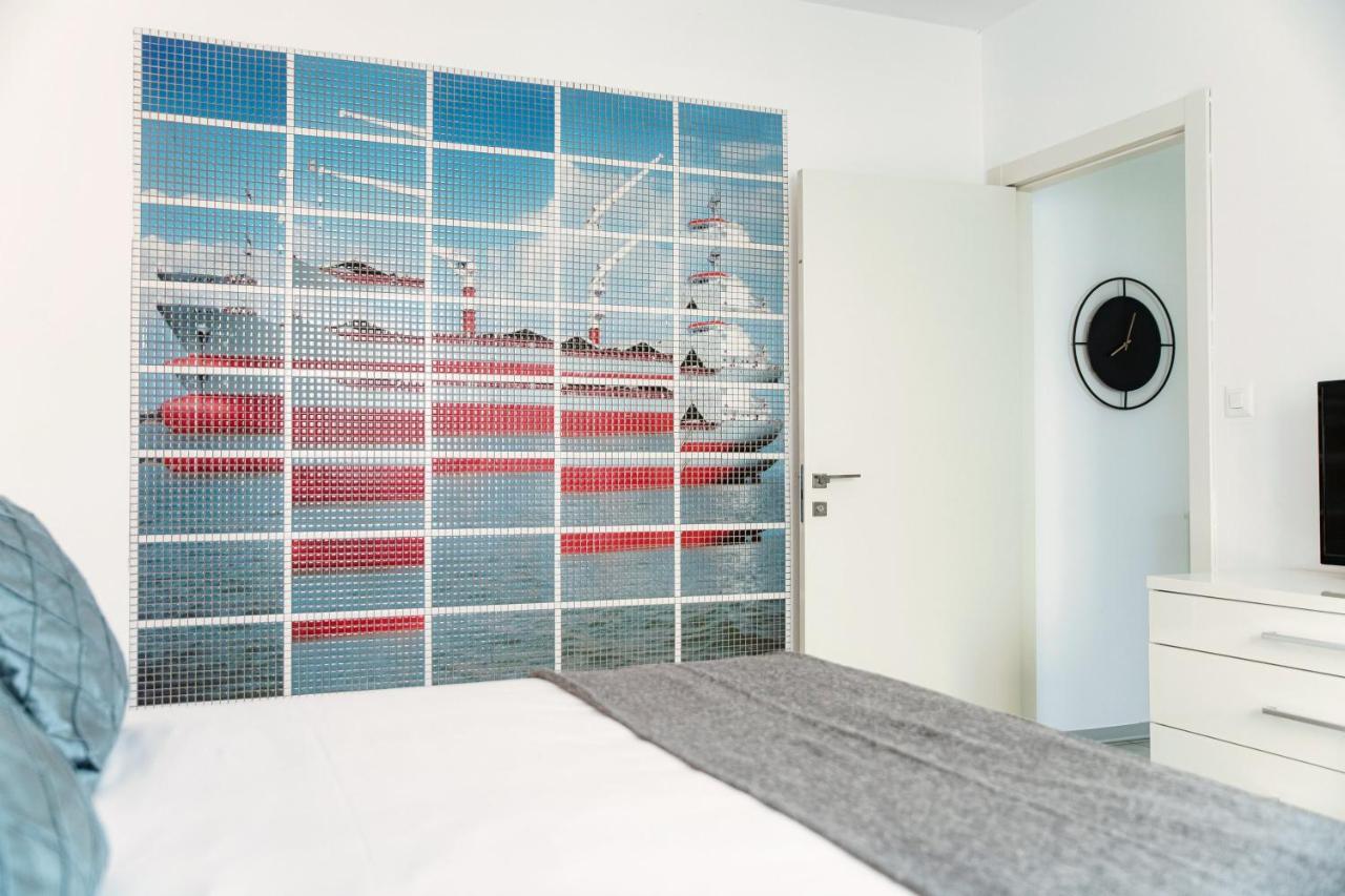 Goccia Di Lago Lake View 盧加諾 外观 照片